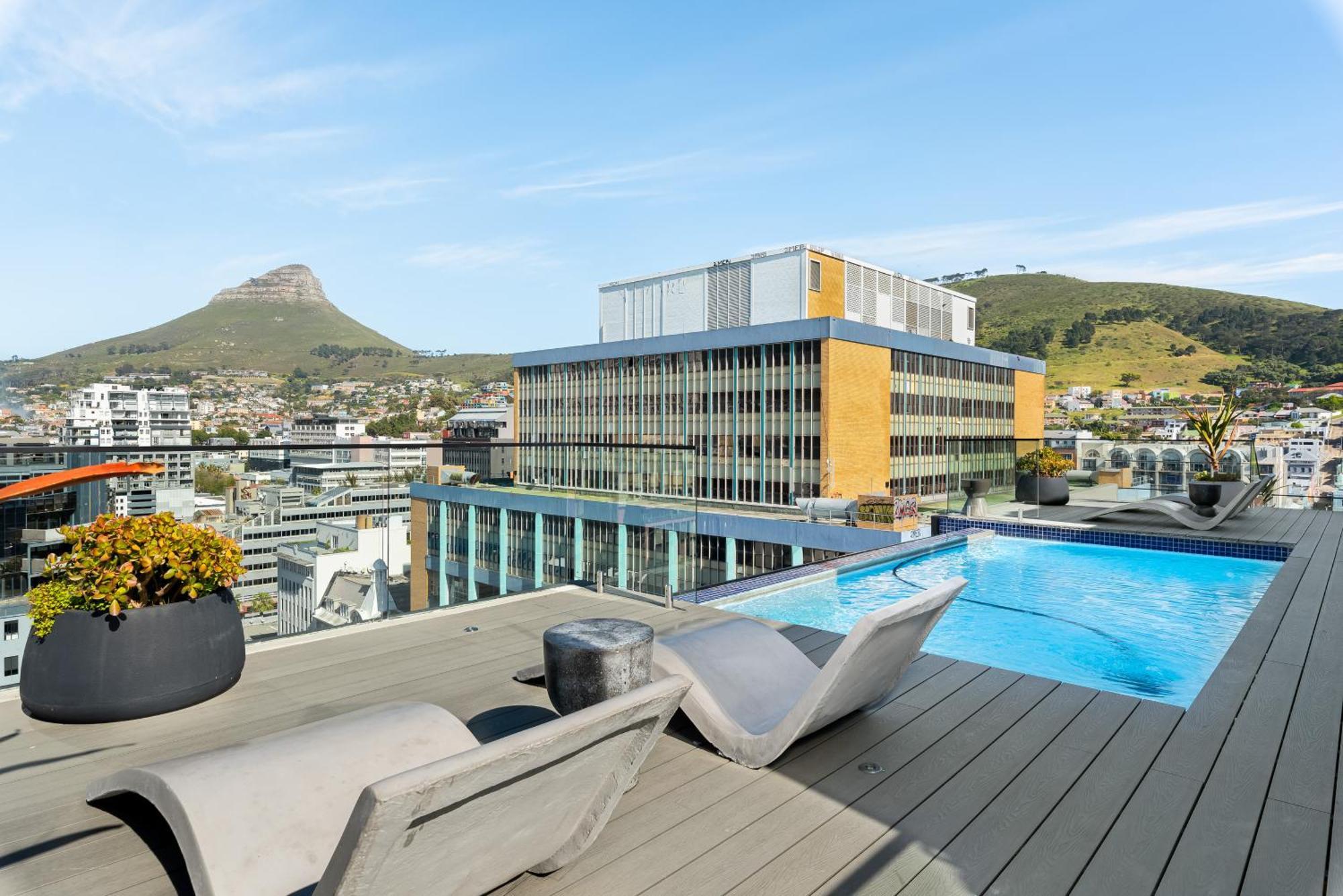 The Tokyo Aparthotel By Totalstay Città del Capo Esterno foto