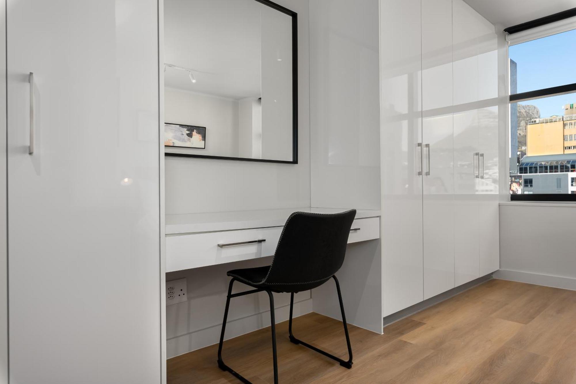 The Tokyo Aparthotel By Totalstay Città del Capo Esterno foto