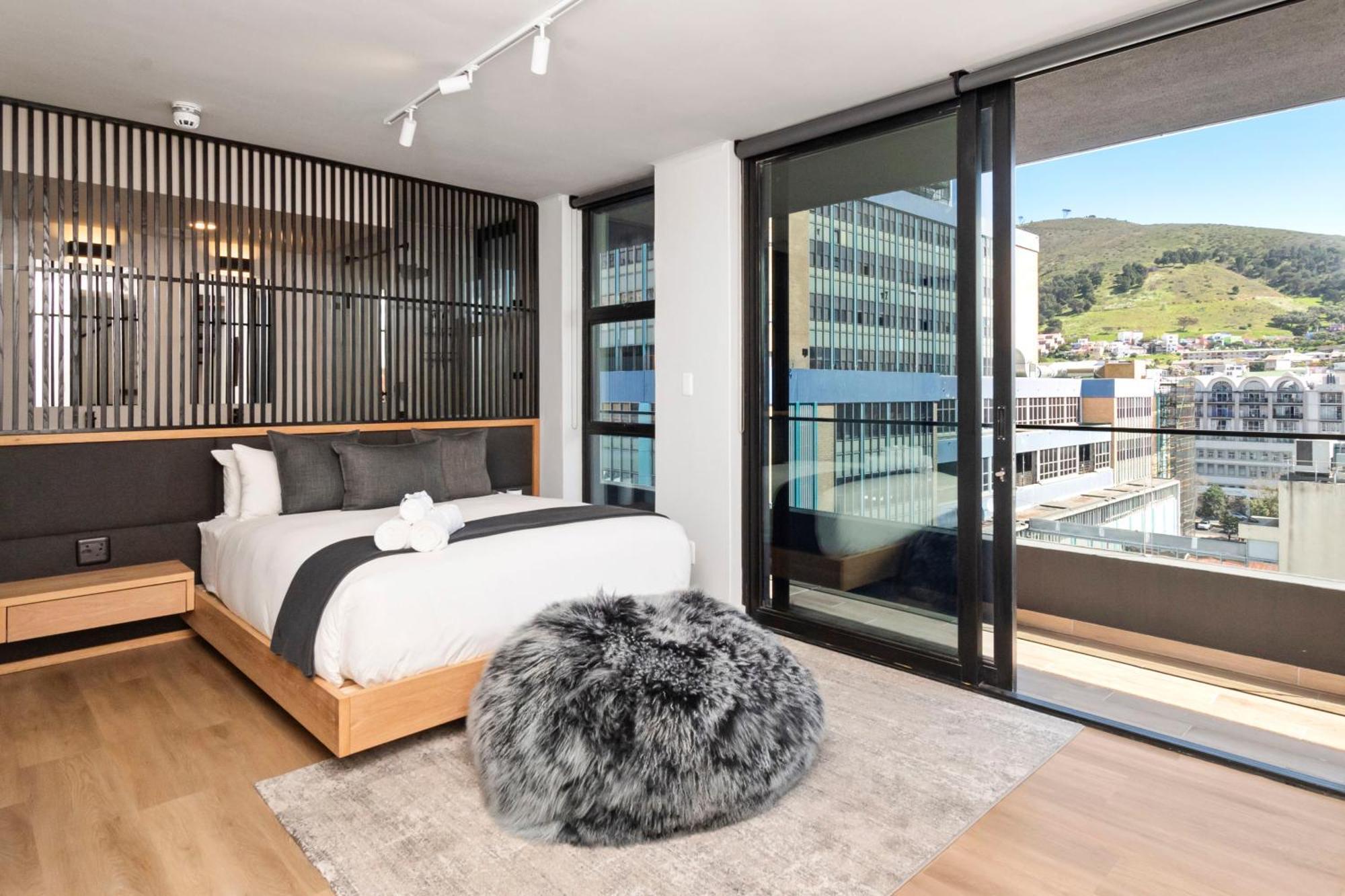The Tokyo Aparthotel By Totalstay Città del Capo Esterno foto